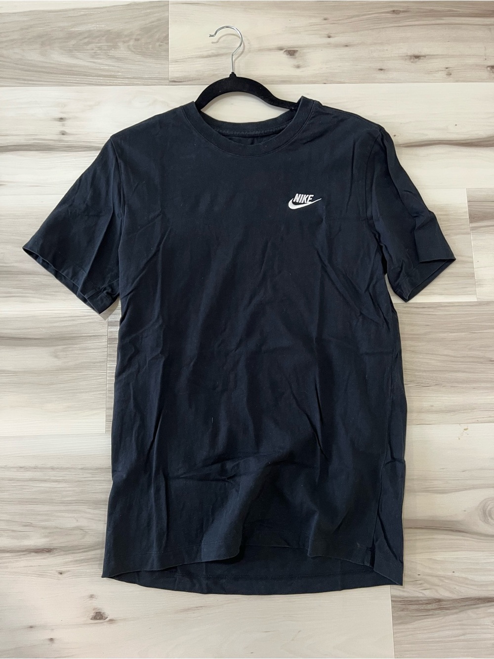 3/$14 NIKE ‘The Nike Tee’